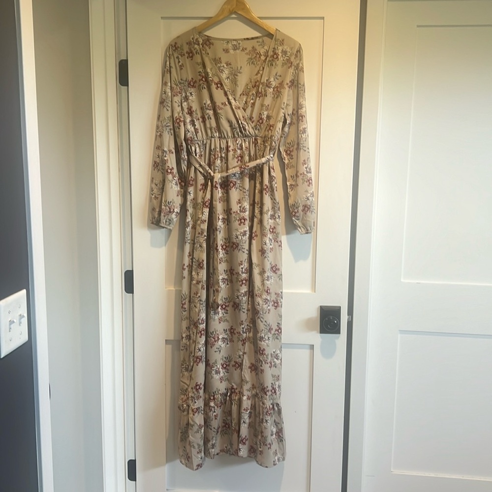 Long sleeved floral dress